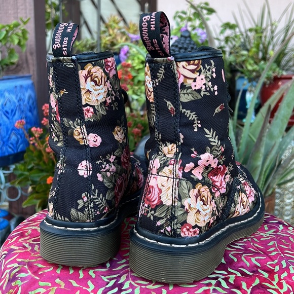 Dr. Martens Victorian Rose Floral Boots - Picture 5 of 16